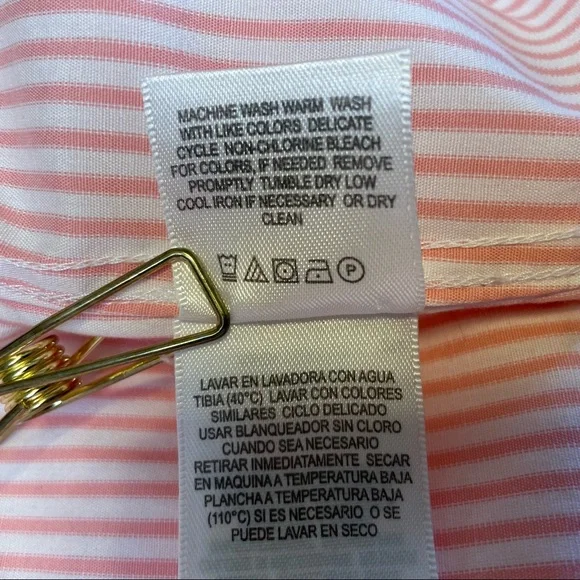 EUC Liz Claiborne 3/4 sleeve button down top - Picture 8 of 10